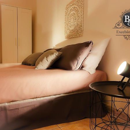 B&B Excelsior Трієст Екстер'єр фото